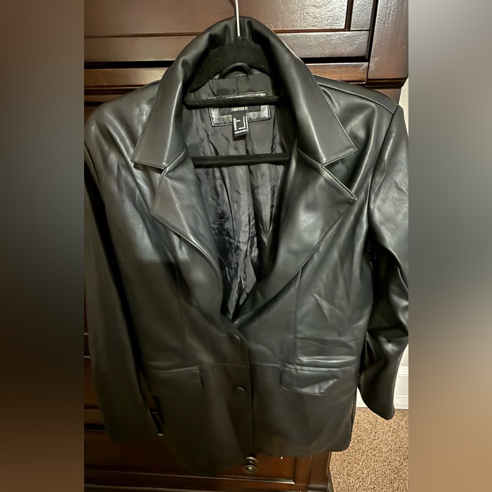 Forever 21 Women's Faux Leather Jacket in Black